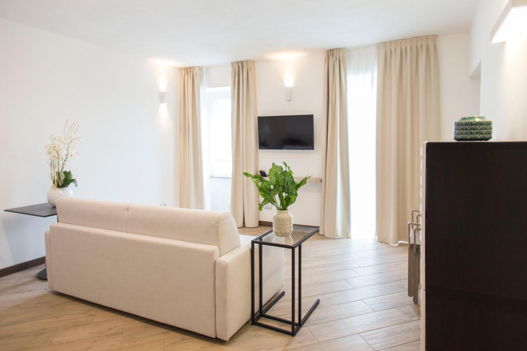 אנג'רה Hotel Ponti מראה חיצוני תמונה